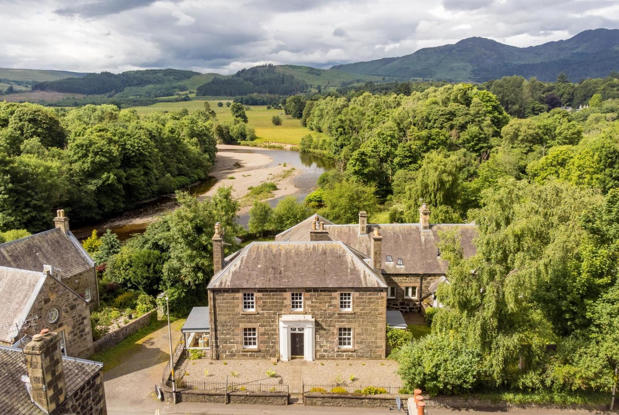 Villa Comrie Old Schoolhouse Exterior foto